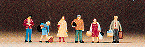 N Preiser painted figures - Travelers waiting