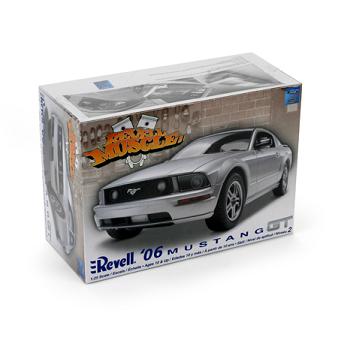 Revell 1/25 2006 Mustang GT